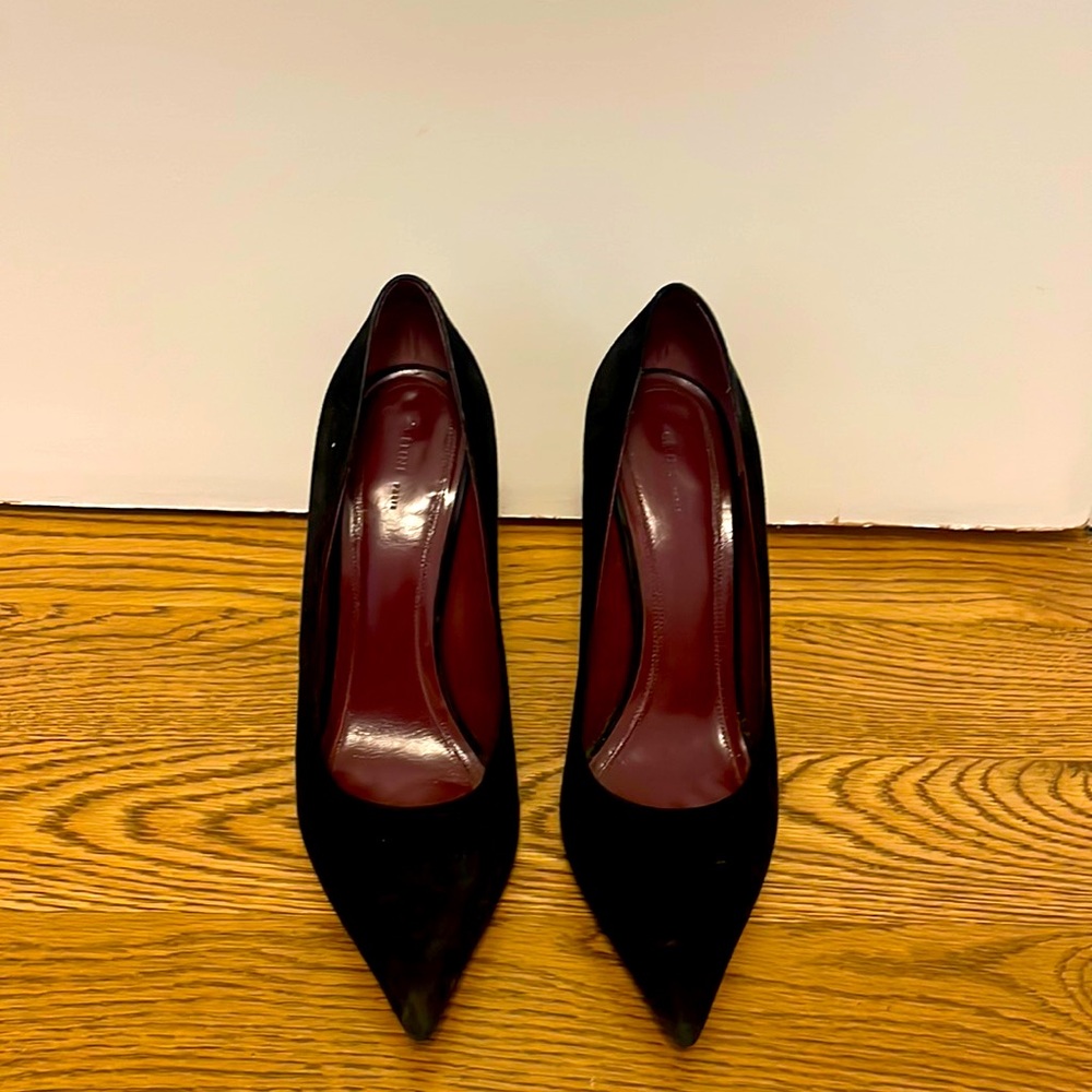 Celine Suede Pumps